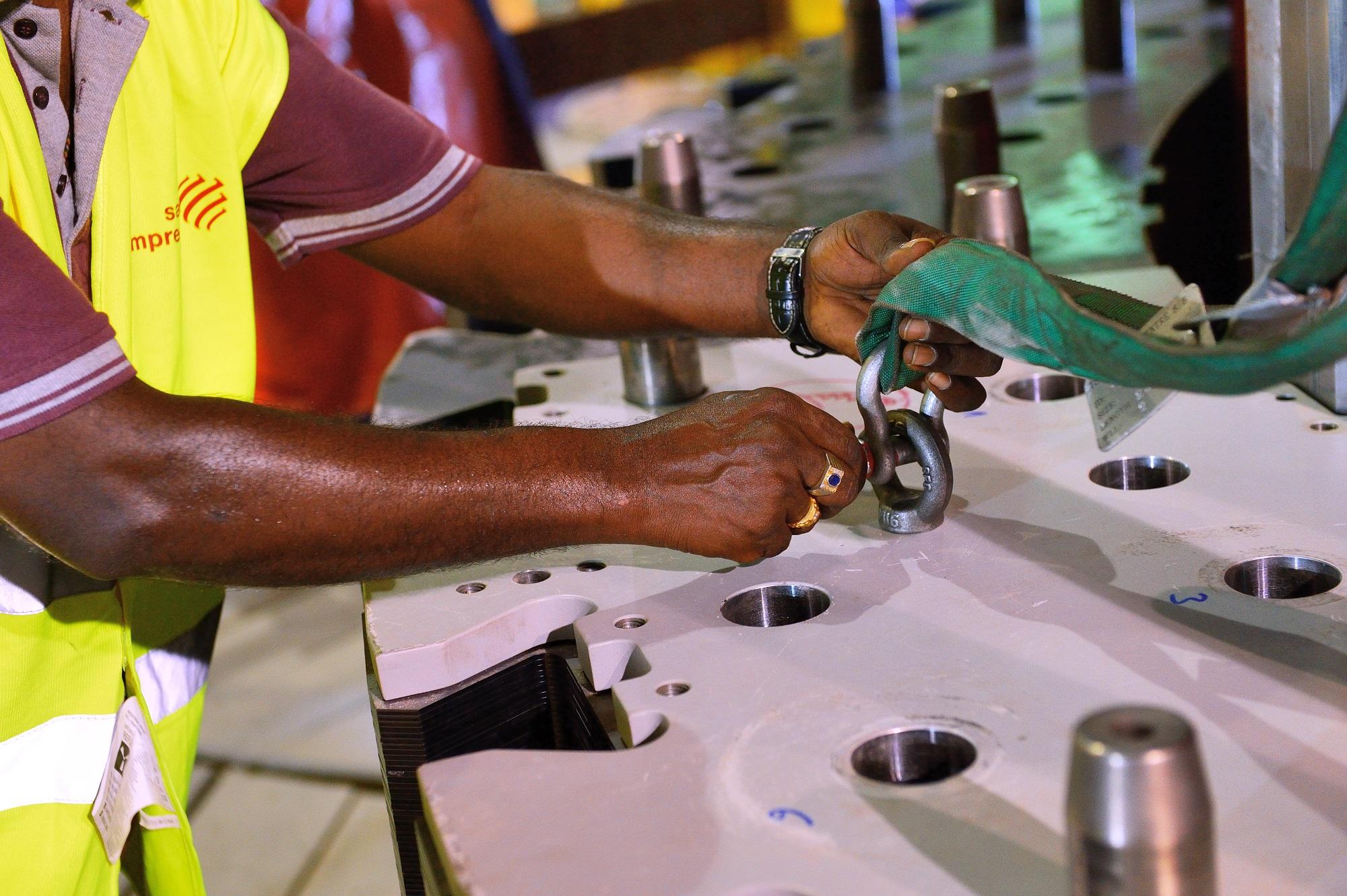 The_Hands_that_Build_the_Future_5
