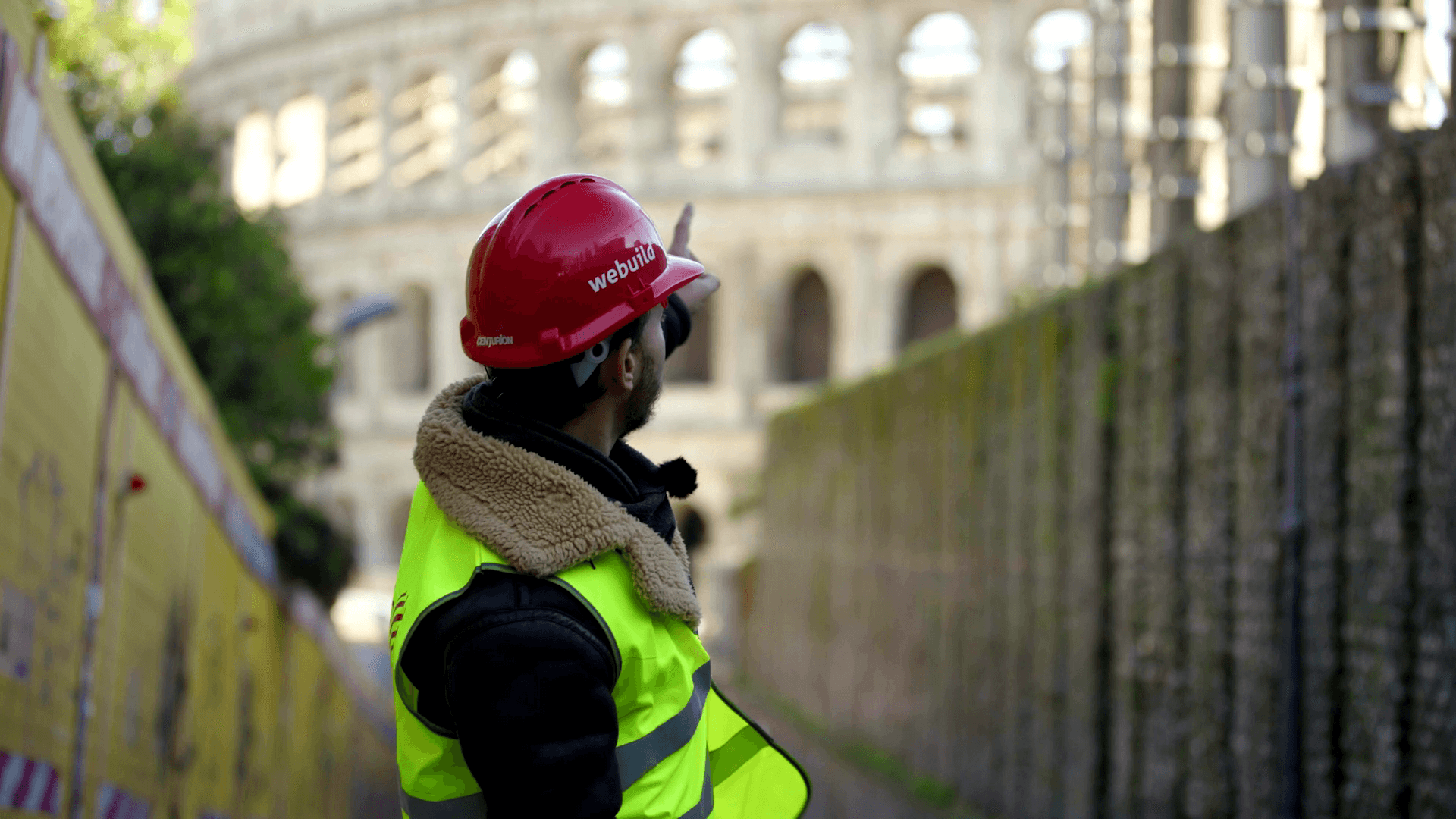 Uno scavo vista Colosseo – Metro C, Stazione Colosseo - Fori Imperiali - Art Rider, Episodio 1