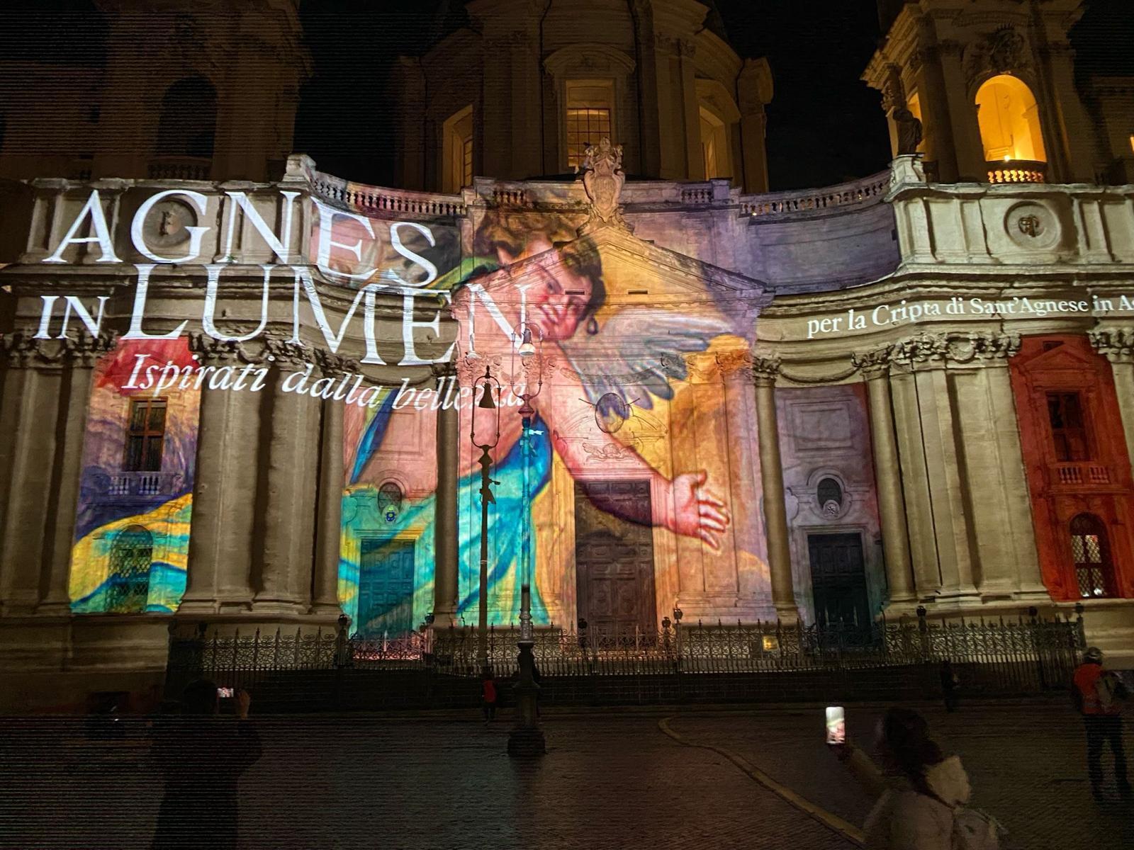 Sant'Agnese in Agone, Piazza Navona