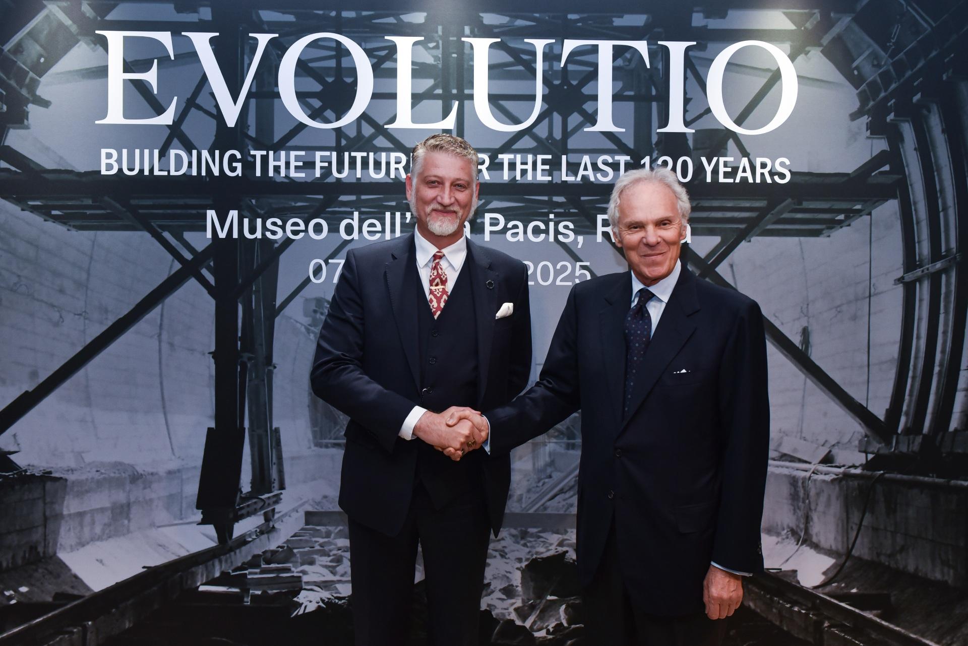 Mostra Evolutio, visita del Ministro Giuli
